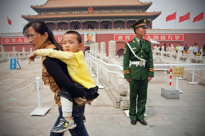 Китай отменил политику «одна семья — один ребенок»