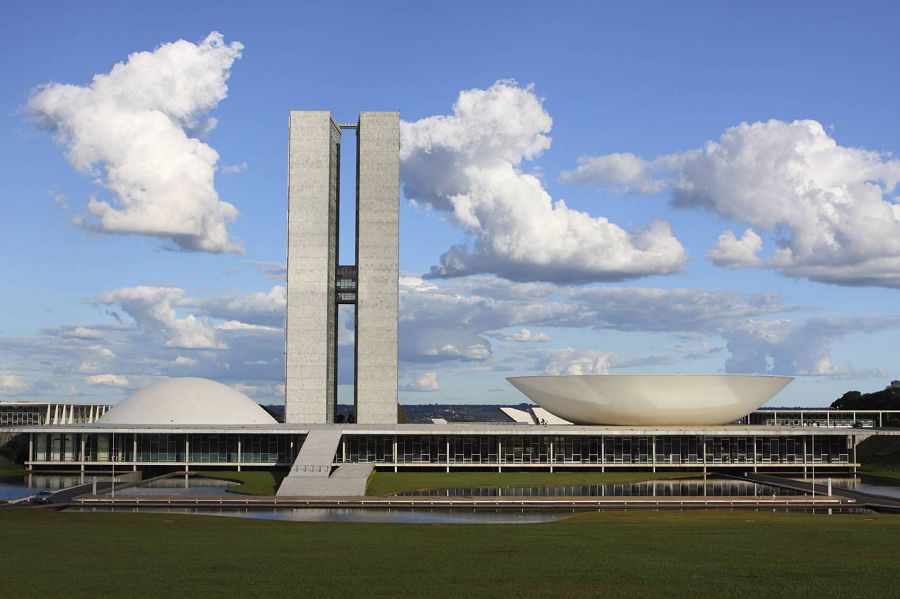 Площадь Трех Властей, Бразилиа