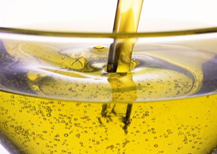 Чем отличается рафинированное масло от нерафинированного?