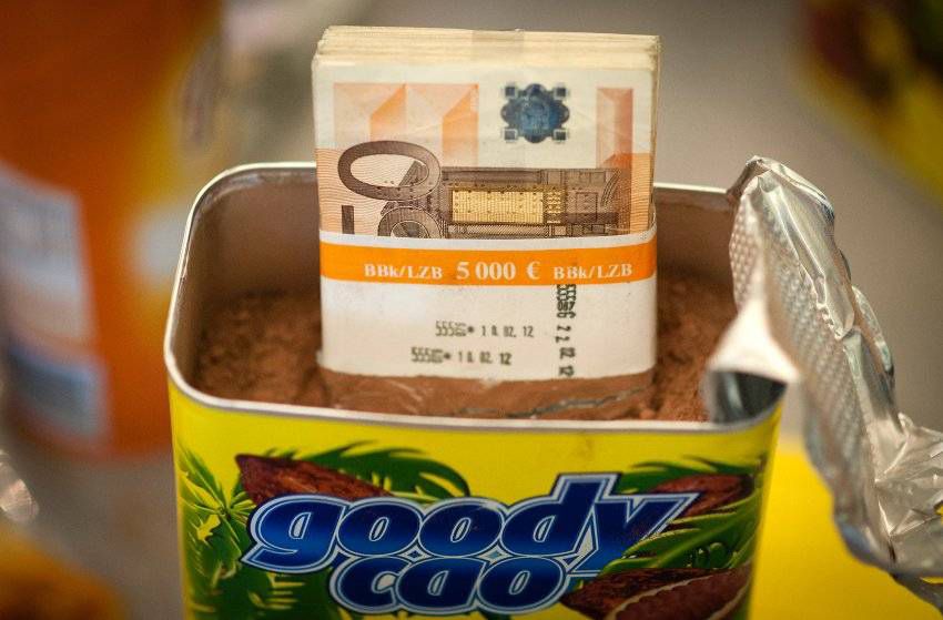 Деньги в какао
