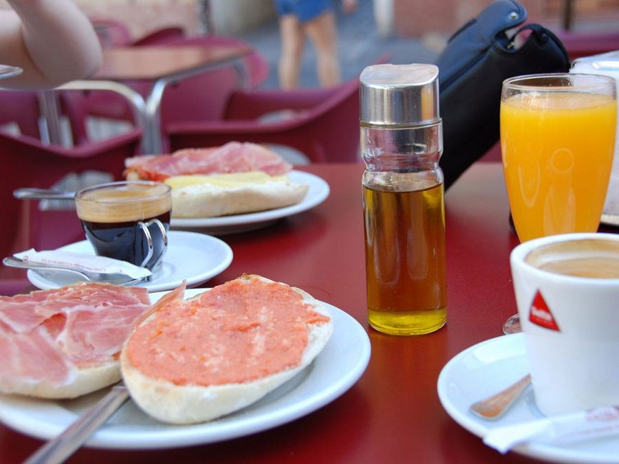 завтрак в Испании