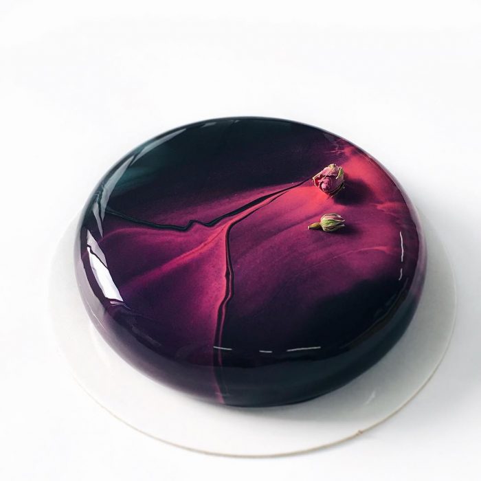 Произведения кондитерского искусства – невероятно крутые торты в зеркальной глазури