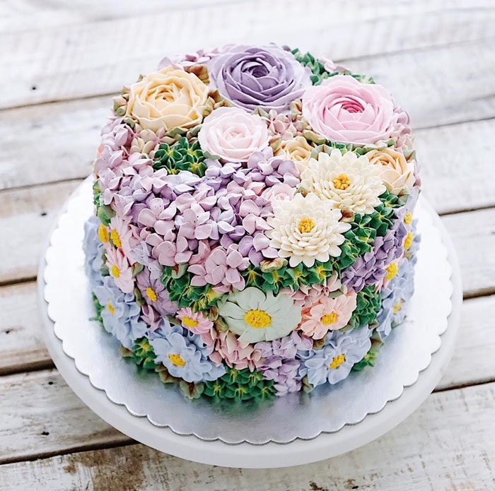 красивый торт цветы